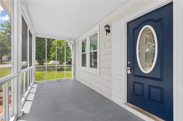 149 Beach RD, Hampton, VA 23664