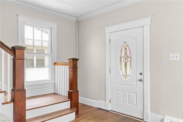 149 Beach RD, Hampton, VA 23664
