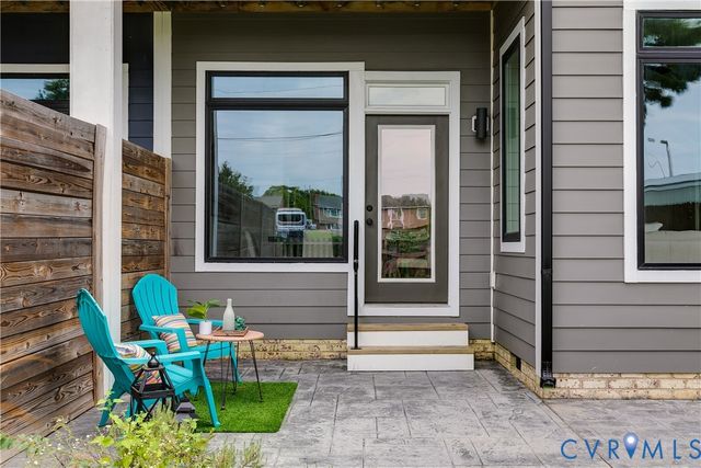 810 N 32nd St, Richmond, VA 23223