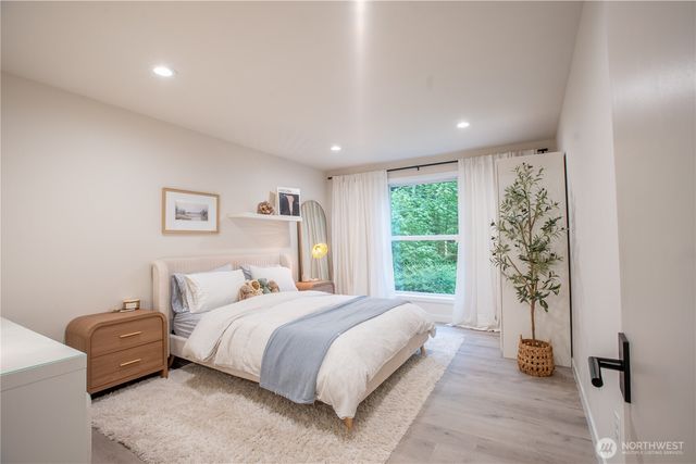 2548 Sandy Drive, Camano Island, WA 98282