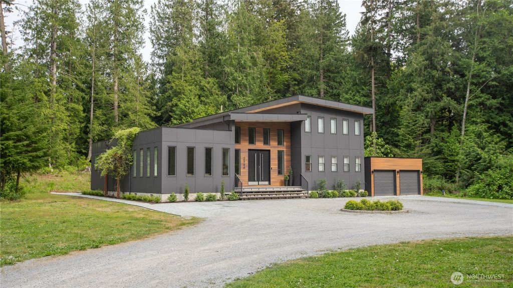 2548 Sandy Drive, Camano Island, WA 98282