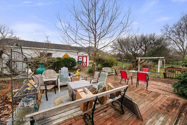 9802 Independence School Rd, Louisville, KY 40291