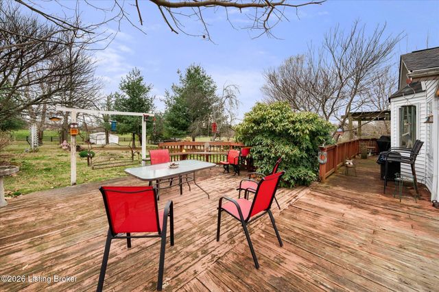 9802 Independence School Rd, Louisville, KY 40291