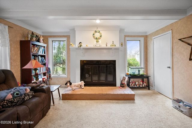 9802 Independence School Rd, Louisville, KY 40291