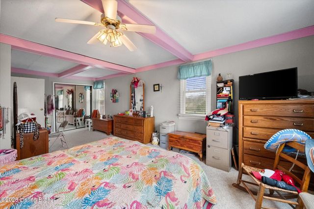 9802 Independence School Rd, Louisville, KY 40291