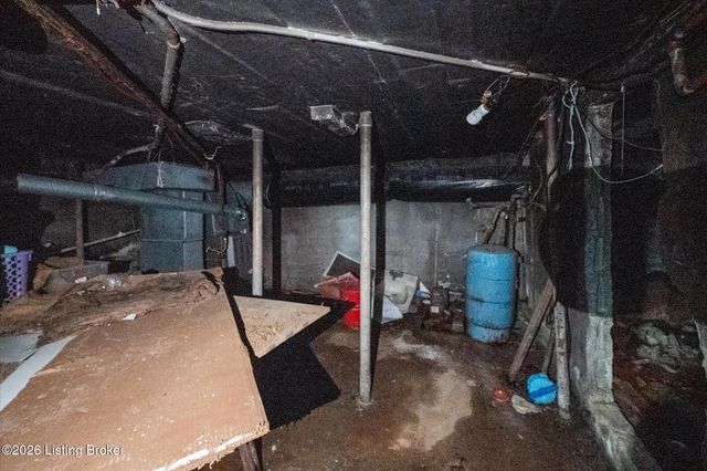 9802 Independence School Rd, Louisville, KY 40291