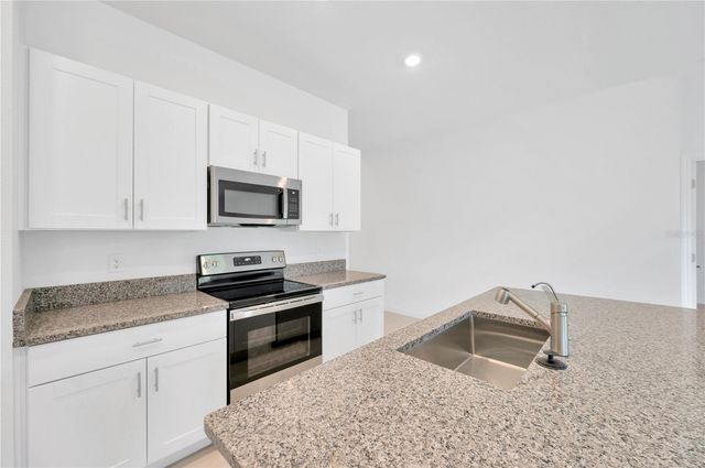 5174 FIDDLE FIG AVENUE, Wimauma, FL 33598