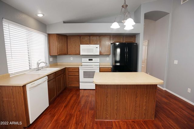 11217 W EDGEMONT Avenue, Avondale, AZ 85392