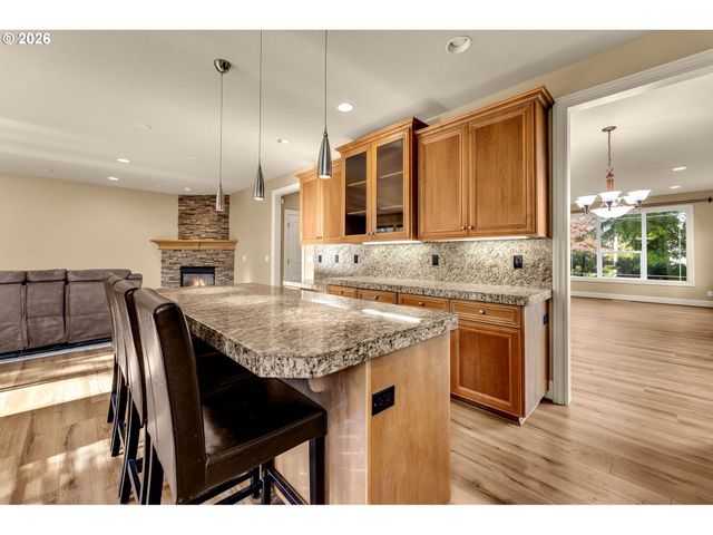 2573 34TH St, Washougal, WA 98671