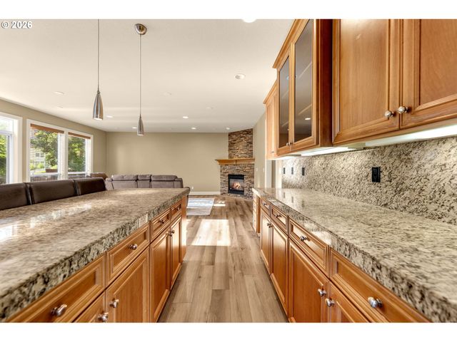 2573 34TH St, Washougal, WA 98671