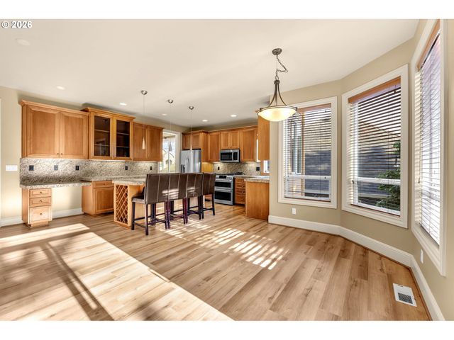 2573 34TH St, Washougal, WA 98671