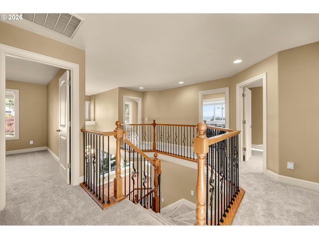 2573 34TH St, Washougal, WA 98671