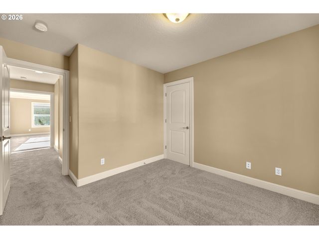 2573 34TH St, Washougal, WA 98671