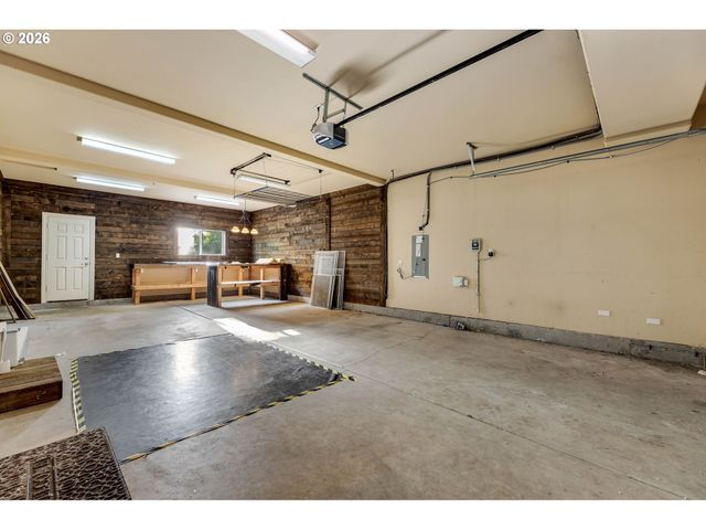 2573 34TH St, Washougal, WA 98671