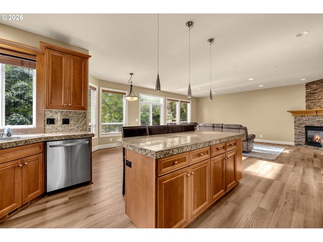 2573 34TH St, Washougal, WA 98671