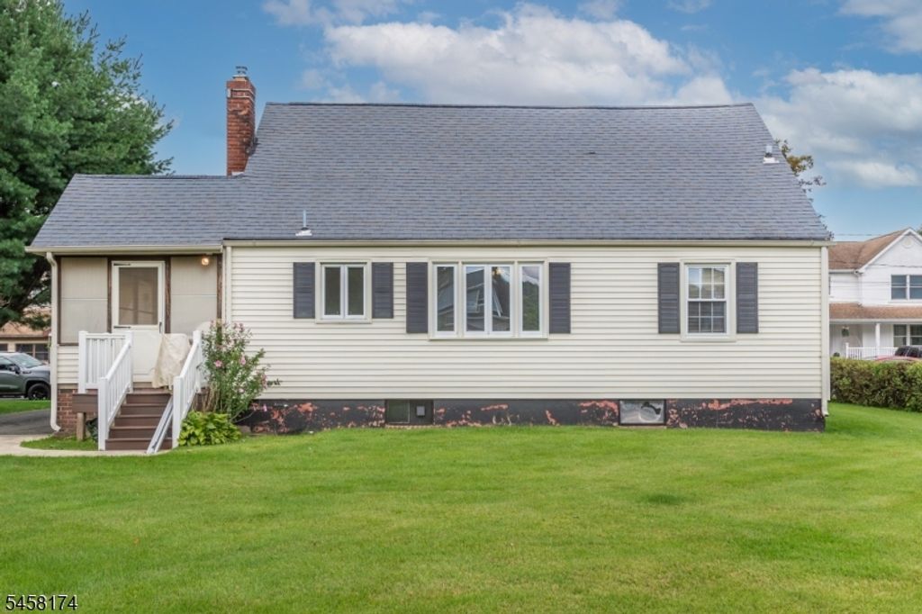 42 Ferro Monte Ave, Roxbury Twp., NJ 07847 — photo 4
