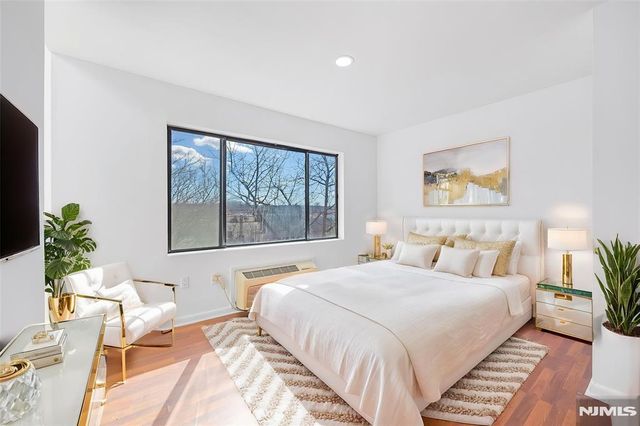 850 Main Street 303, Hackensack, NJ 07601