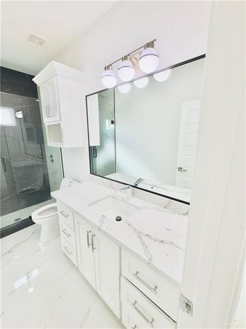 2317 N Woody Street, Edinburg, TX 78541