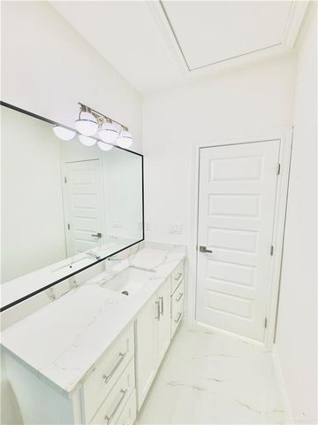 2317 N Woody Street, Edinburg, TX 78541