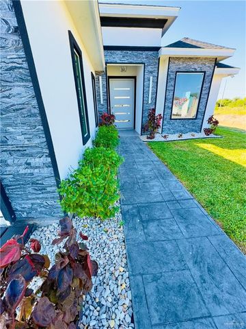 2317 N Woody Street, Edinburg, TX 78541