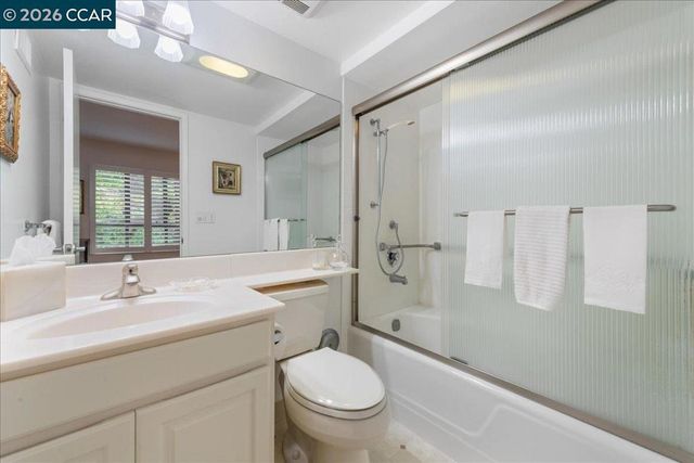 1317 Canyonwood Ct 4, Walnut Creek, CA 94595