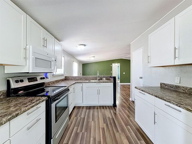 15936 ARCHER ST & 9718 DENTON AVE., Hudson, FL 34667
