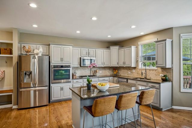 112 Keswick Manor Drive, Tyrone, GA 30290