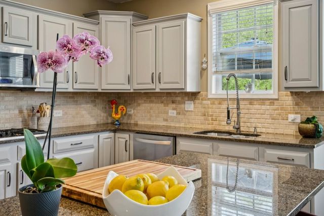 112 Keswick Manor Drive, Tyrone, GA 30290