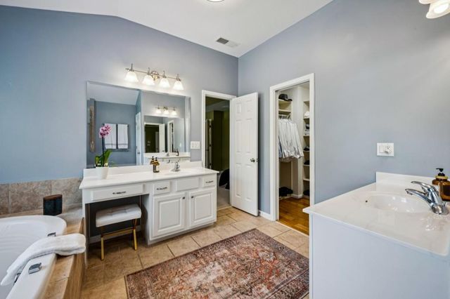 112 Keswick Manor Drive, Tyrone, GA 30290