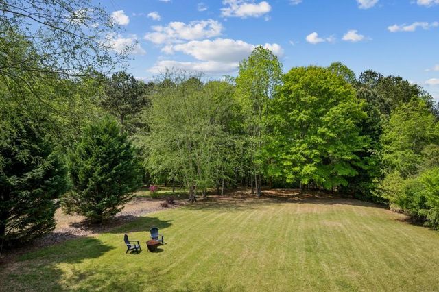 112 Keswick Manor Drive, Tyrone, GA 30290