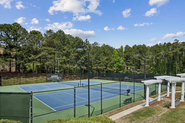 112 Keswick Manor Drive, Tyrone, GA 30290