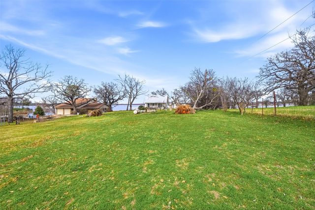 7000 Briar Road, Azle, TX 76020