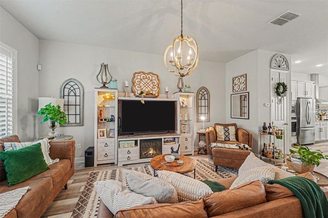 9567 CAVENDISH DRIVE, Tampa, FL 33626