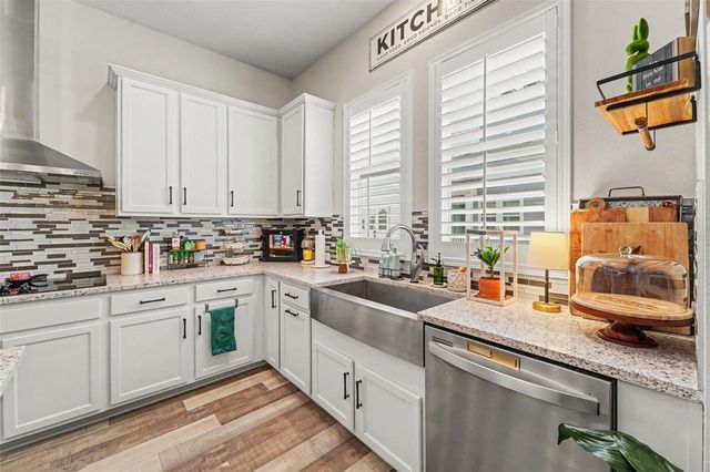 9567 CAVENDISH DRIVE, Tampa, FL 33626