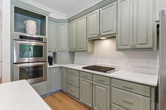 18 Tuckahoe, Hattiesburg, MS 39402