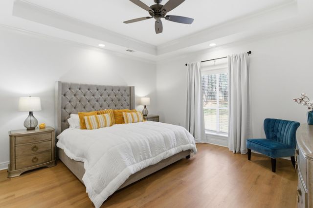 18 Tuckahoe, Hattiesburg, MS 39402