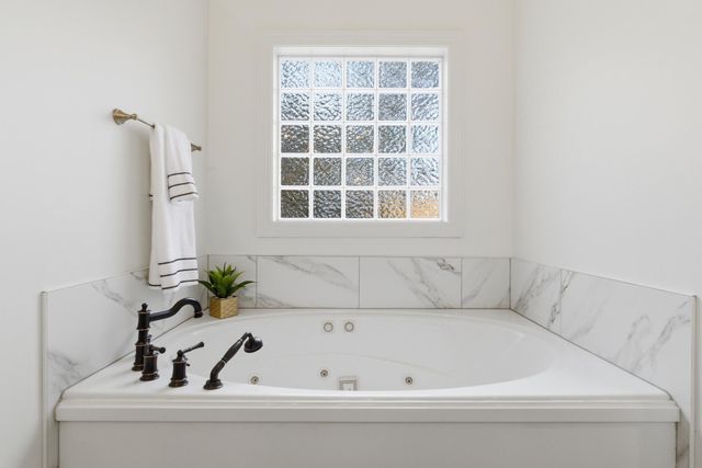 18 Tuckahoe, Hattiesburg, MS 39402