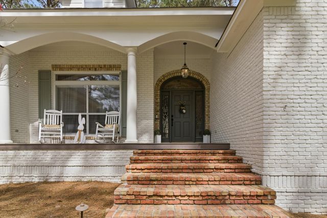 18 Tuckahoe, Hattiesburg, MS 39402