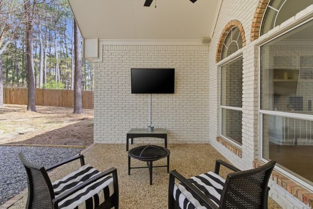 18 Tuckahoe, Hattiesburg, MS 39402