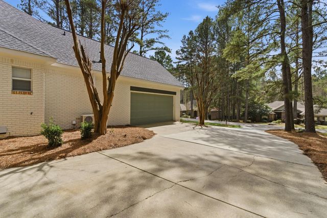 18 Tuckahoe, Hattiesburg, MS 39402