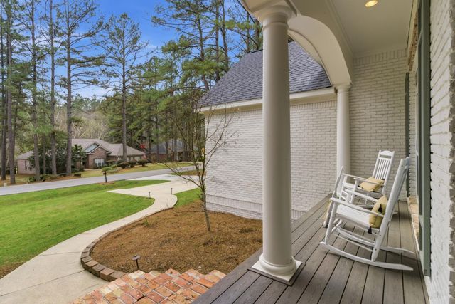 18 Tuckahoe, Hattiesburg, MS 39402