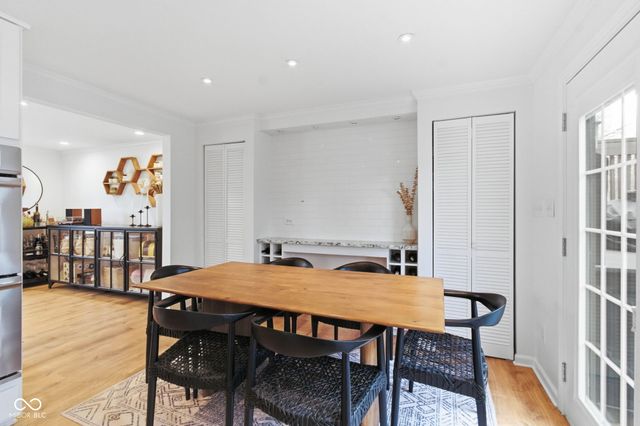 11324 Wood Creek Drive, Carmel, IN 46033