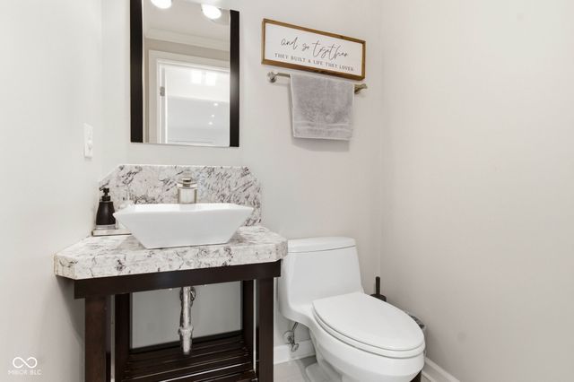 11324 Wood Creek Drive, Carmel, IN 46033