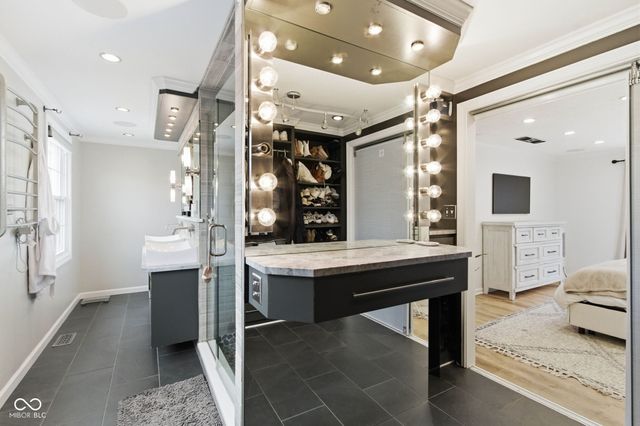 11324 Wood Creek Drive, Carmel, IN 46033