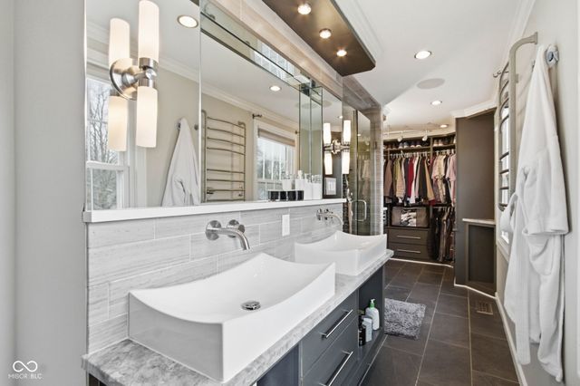 11324 Wood Creek Drive, Carmel, IN 46033