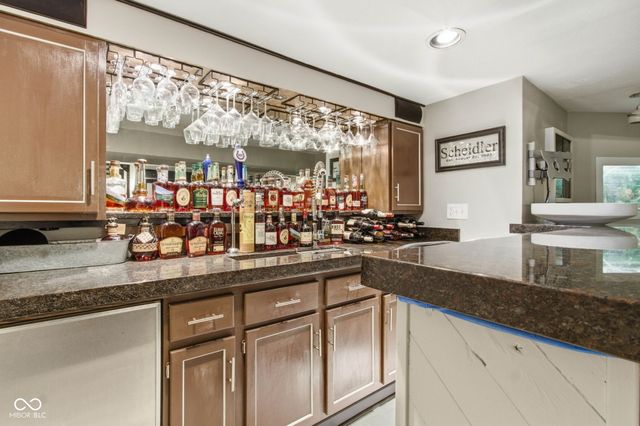 11324 Wood Creek Drive, Carmel, IN 46033