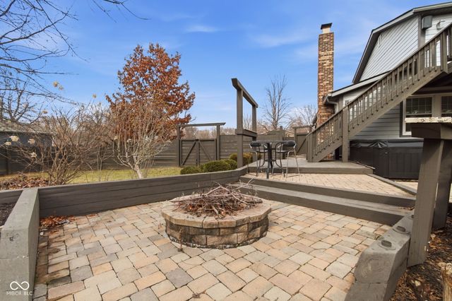 11324 Wood Creek Drive, Carmel, IN 46033