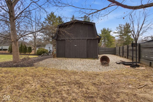 11324 Wood Creek Drive, Carmel, IN 46033