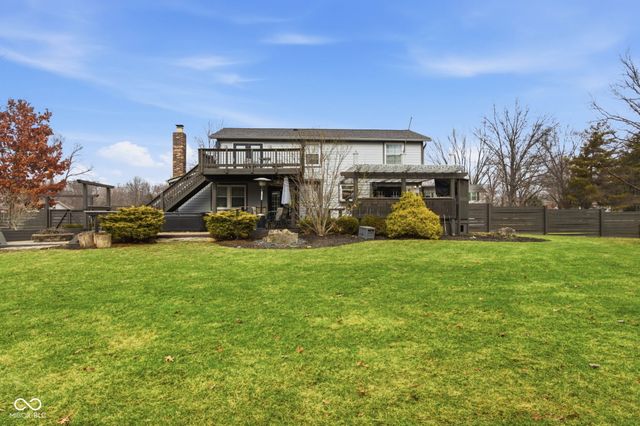 11324 Wood Creek Drive, Carmel, IN 46033