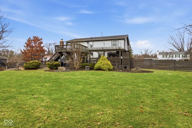 11324 Wood Creek Drive, Carmel, IN 46033